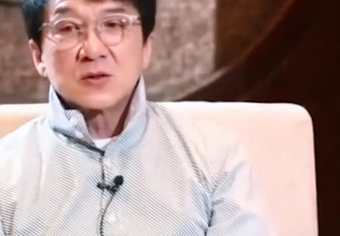 娱乐圈换有什么病_雷佳音视帝争议_娱乐圈明星病