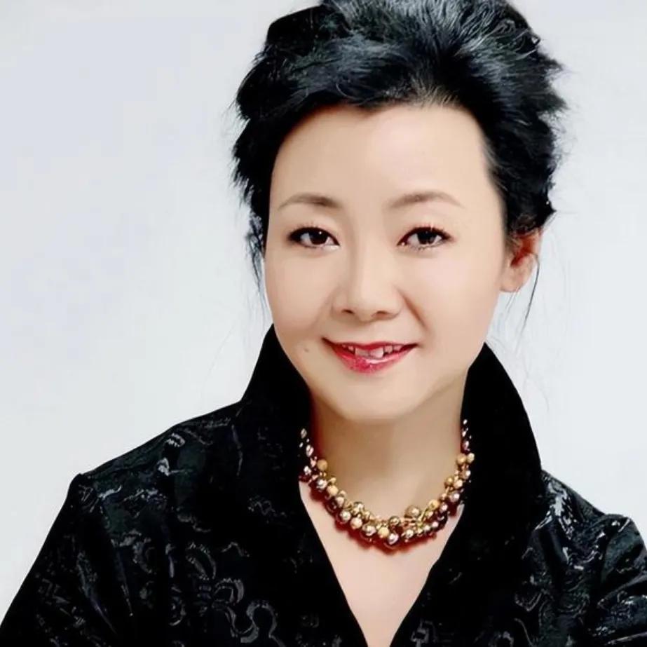 电视剧巅峰荣耀 六位女星演技分析_中国电视剧六位杰出女演员_中国电视女明星