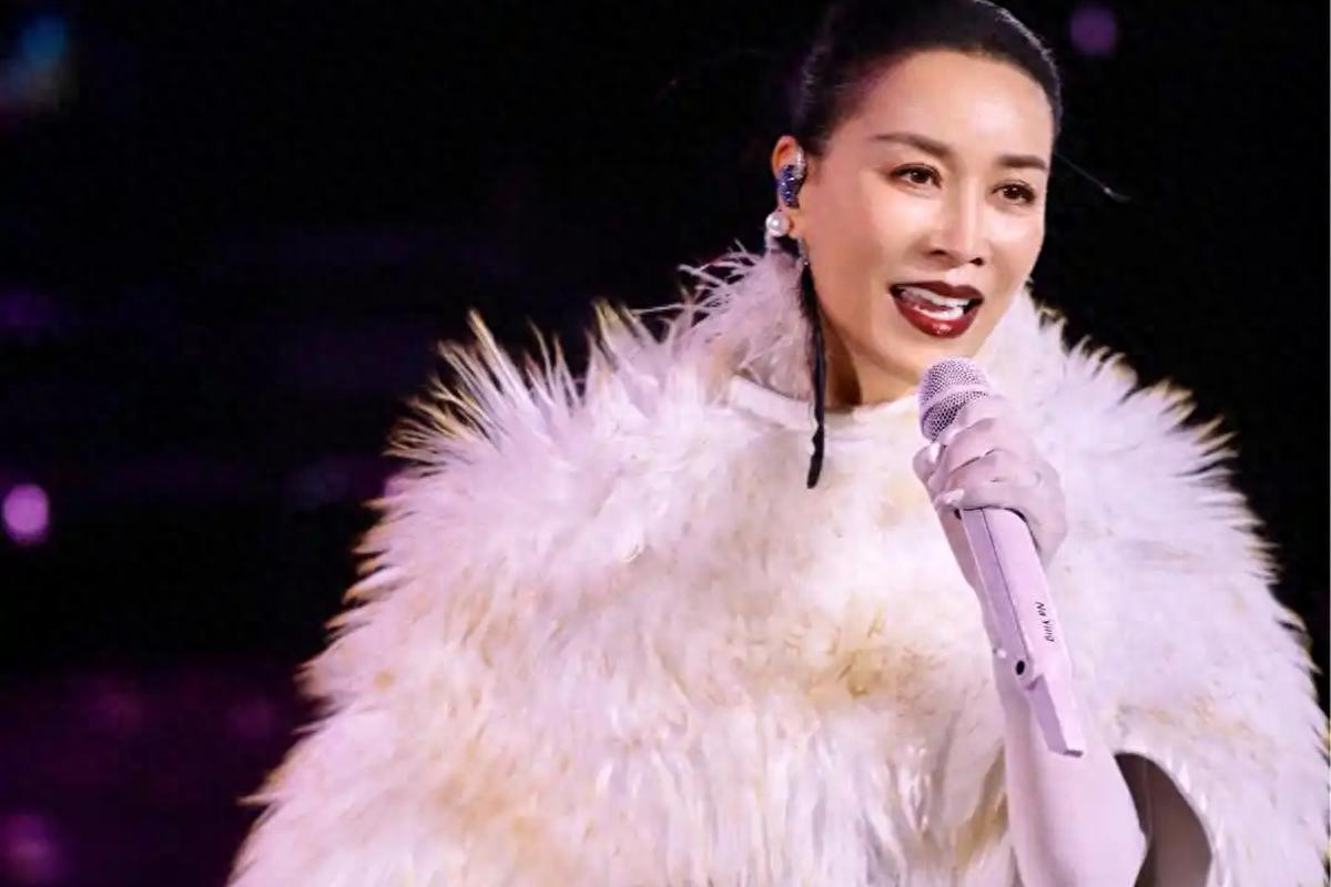 记录那英演唱会惊喜瞬间：热度来得快，判断别太快